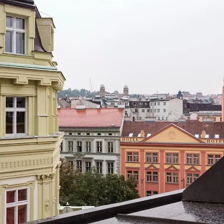 Lejlighed Days - Modern - New Town Prag